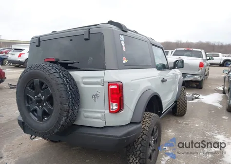 2024 Ford Bronco Black Diamond z USA, uszkodzony, nr VIN 1FMDE1AP7RLA68730